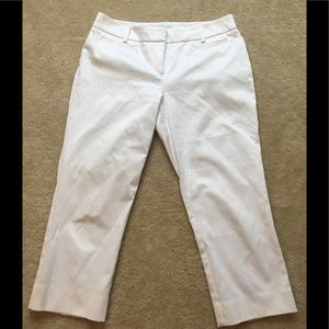 NY&Co White stretch cropped pants